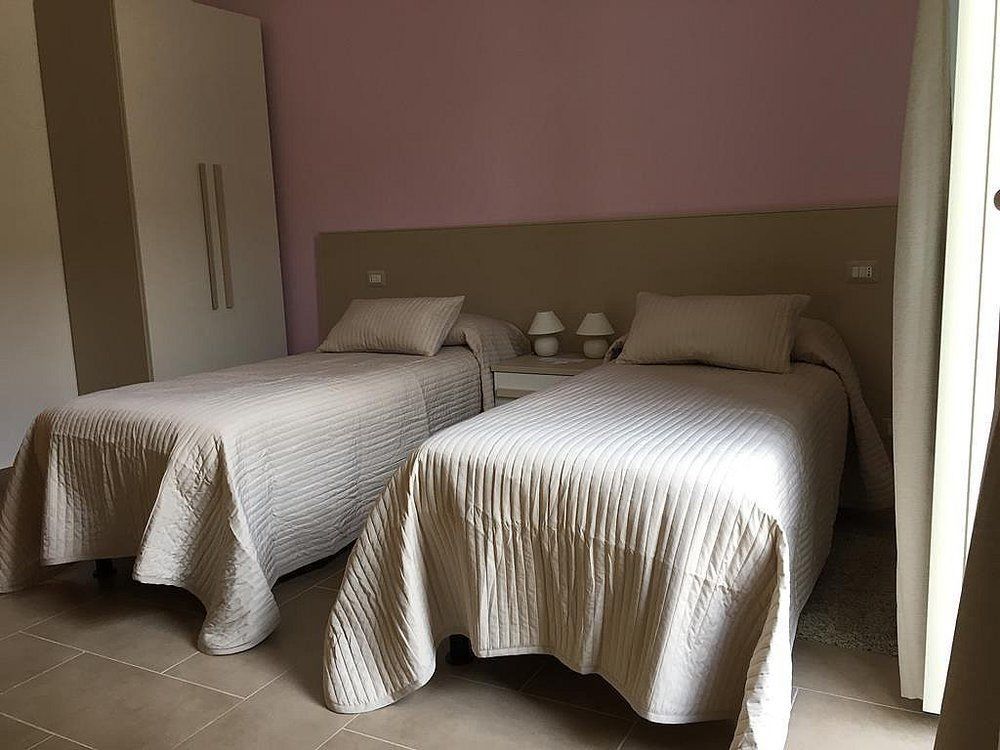 B&B Cairoli Messina Exteriör bild
