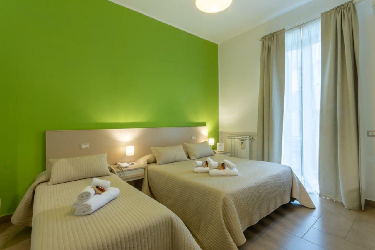 B&B Cairoli Messina Exteriör bild