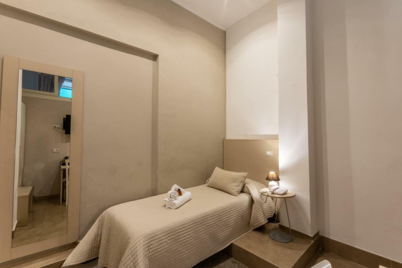 B&B Cairoli Messina Exteriör bild