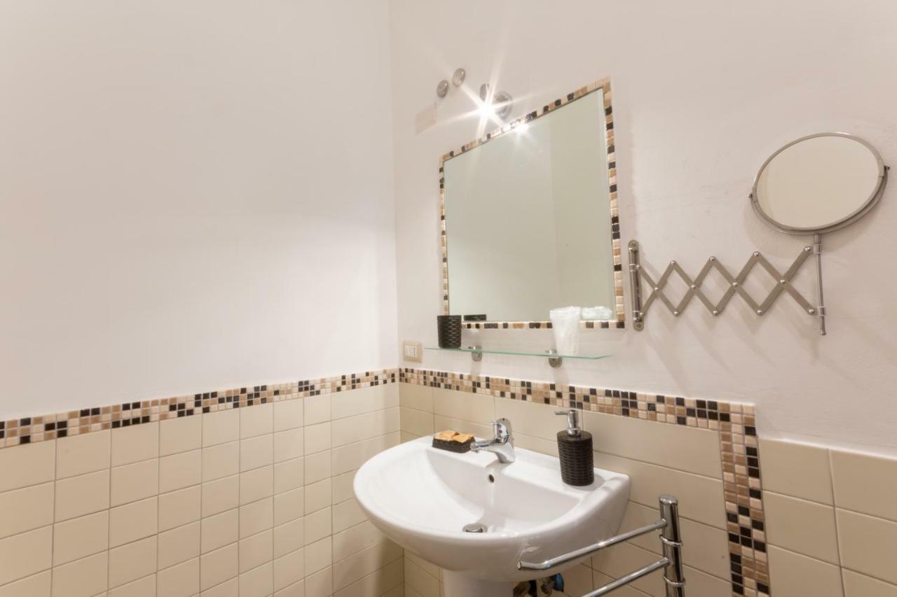 B&B Cairoli Messina Exteriör bild