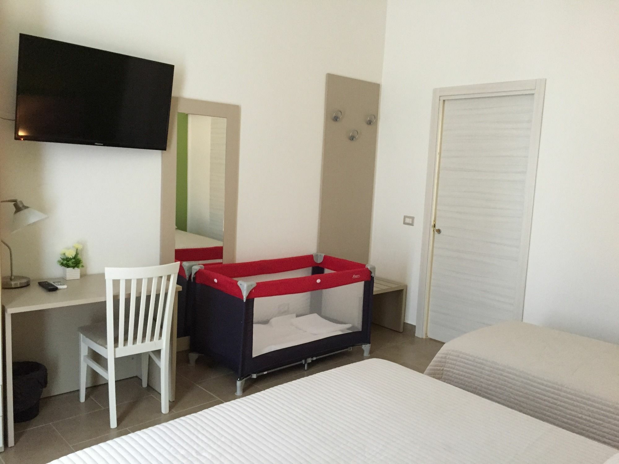 B&B Cairoli Messina Exteriör bild
