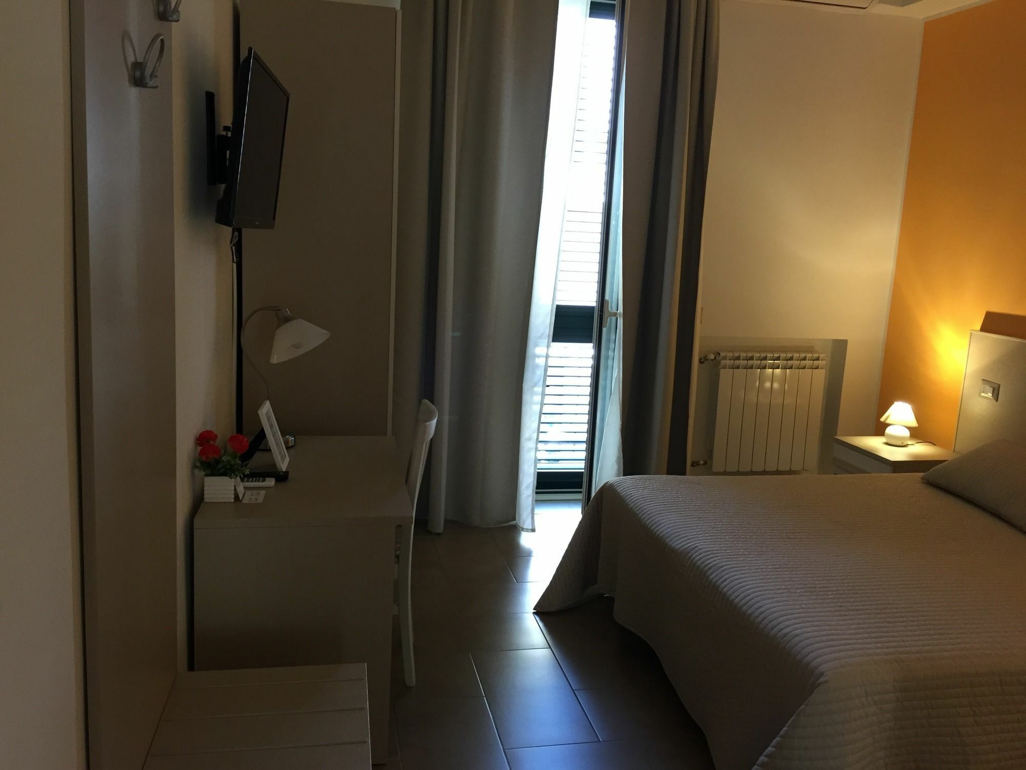 B&B Cairoli Messina Exteriör bild